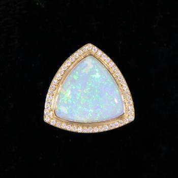 Gold Anhänger mit Dreiecker Heller Opal